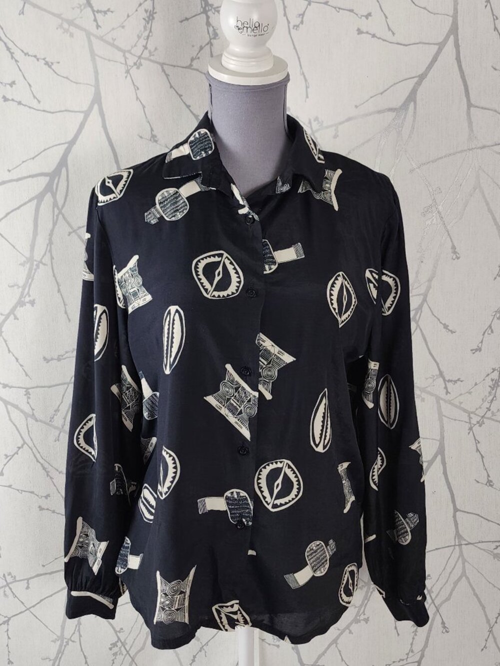 Tosca VTG Black Tribal Artifacts Printed Button Front Shirt